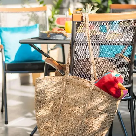 Sea Side Studio With Terrace Apartamento Split